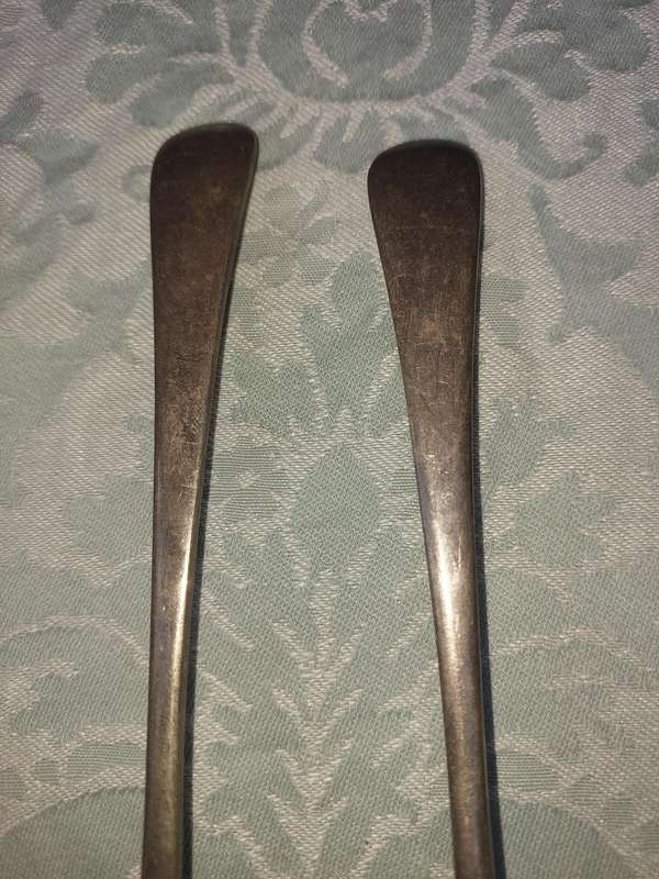 A VINTAGE SET OF 4 EPNS MADE IN ENGLAND TABLE SPOONS SOLD AS IS