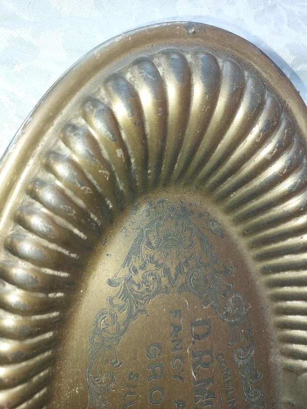 A VINTAGE COMMEMORATIVE TRAY SOLD AS IS