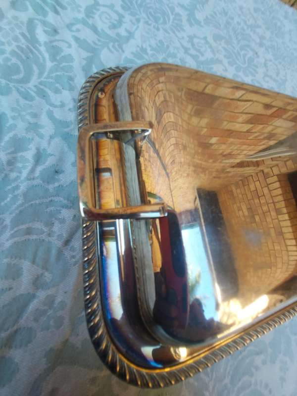 A VINTAGE RECTANGULAR SILVER PLATE TUREEN SOLD AS IS