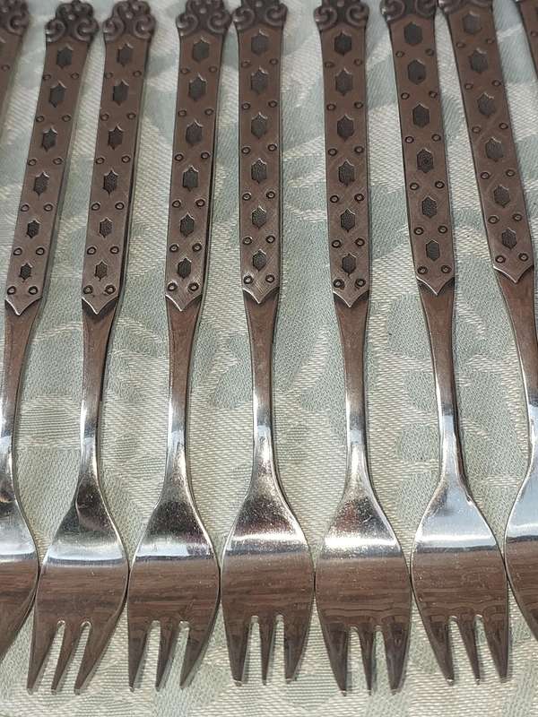 Vintage Northland Japan Stainless Steel Ornate Pattern Decorative Flatware Set FORKS  sold as is
