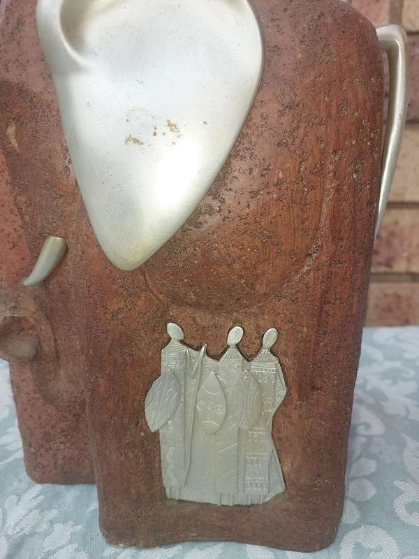 AN ART DECOR WOOD AND ALLOY AFRICAN ELEPHANT COW AND CALF SCULPTURE WITH TRIBAL WARRIERS INLAY