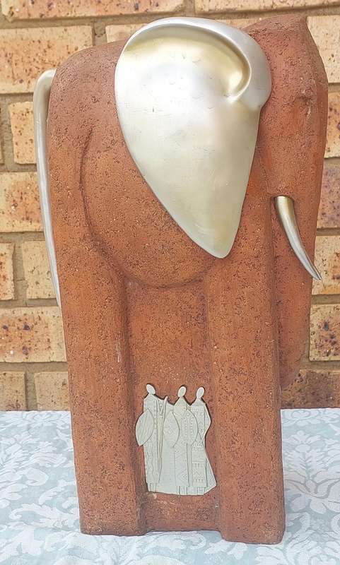 AN ART DECOR WOOD AND ALLOY AFRICAN ELEPHANT COW AND CALF SCULPTURE WITH TRIBAL WARRIERS INLAY