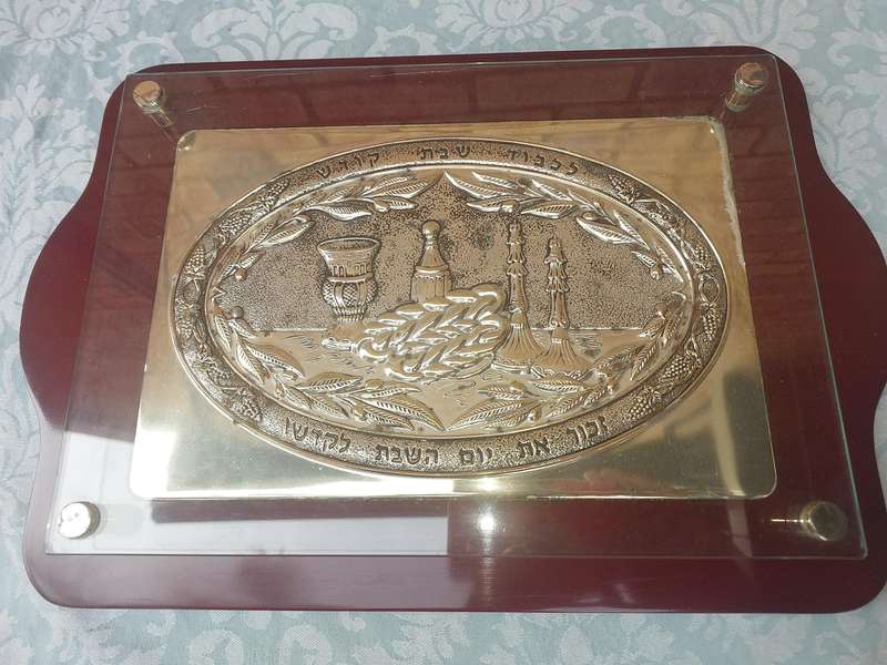 A VINTAGE CHALLAH CHEESE BOARD SILVER PLATED WITH A GLASS PROTECTOR A KARSHI ORIGINAL