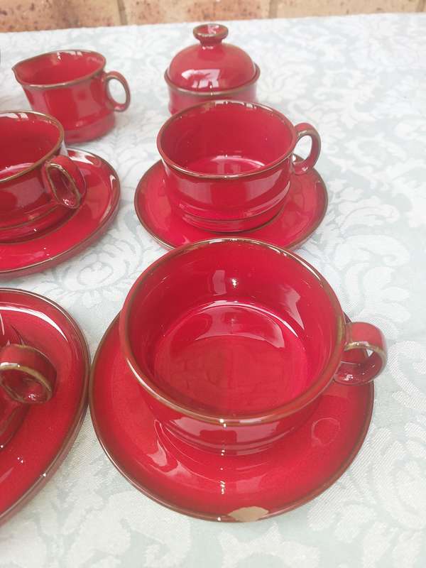 AN ART DECOR VINTAGE RED COFFEE SET 15 PIECE BY CERAMICA  D'ARTE ITALY