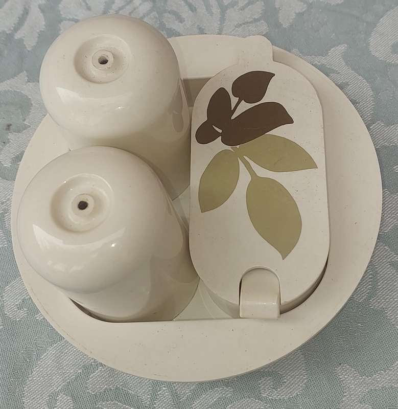 AN ART DECOR MUSTARD , SALT AND PEPPER SET SOLD AS IS