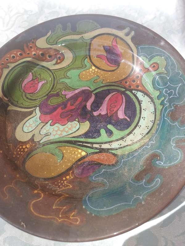 TWO RARE VINTAGE WALL PLAQUES BY GOUDA HOLLAND HAND MADE ART PLATES SOLD AS IS