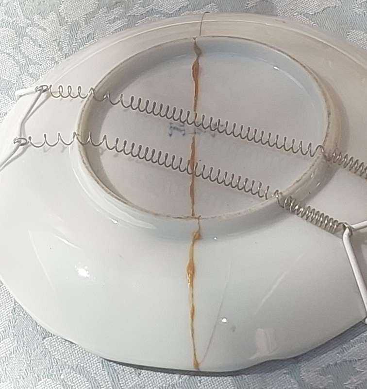 Vintage Chinese Blue and White Plate Small Decorative Floral - PLATE PLAQUE WITH REPAIRED CRACK