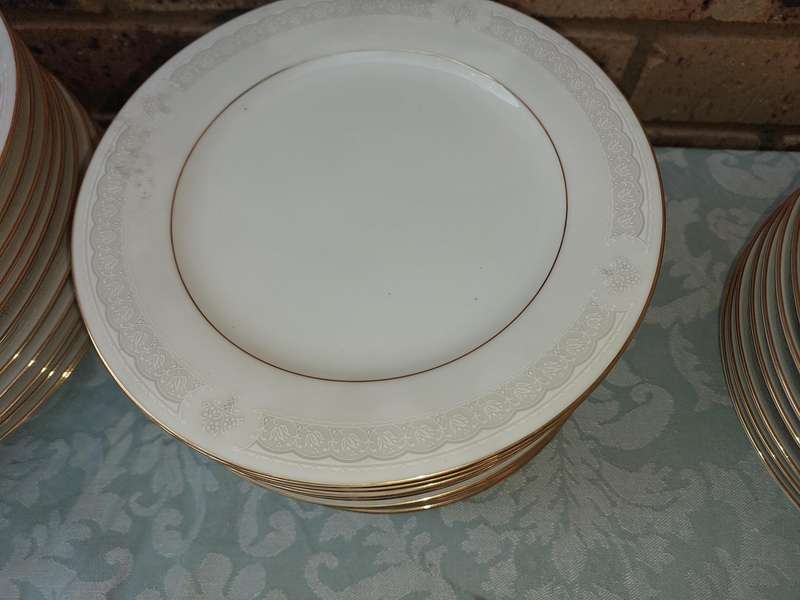 A vintage legendary Sri Lankan Parisian lace Noritake set sold as is