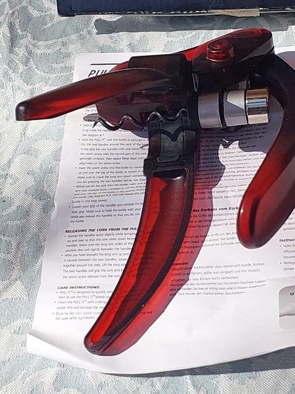 A PULL IT CORKSCREW SOLD AS IS