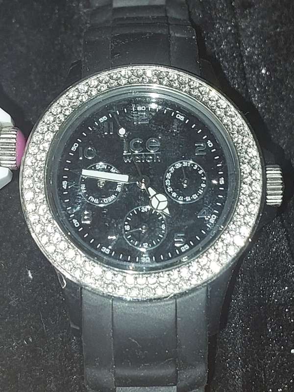 TWO ICE RUBBER WATCHES SOLD AS IS NOT TESTED NEEDS NEW BATTERIES