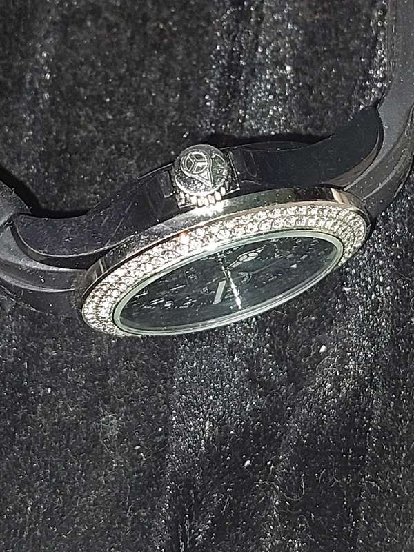 TWO ICE RUBBER WATCHES SOLD AS IS NOT TESTED NEEDS NEW BATTERIES