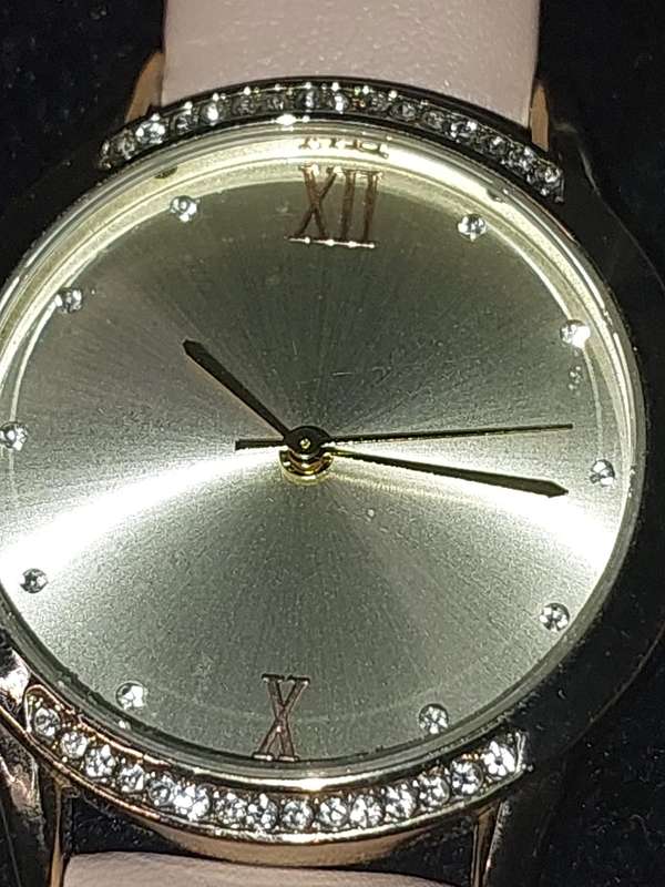 A JOBLOT COSTUME WATCHES SOLD AS IS NOT TESTED