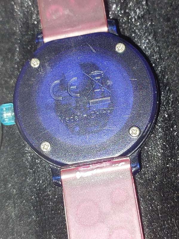 A COLLECTION JOBLOT GIRLS WATCHES