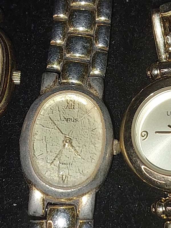 A VINTAGE JOBLOT QUALITY BRANDED WOMANS WATCHES SOLD AS IS NOT TESTED