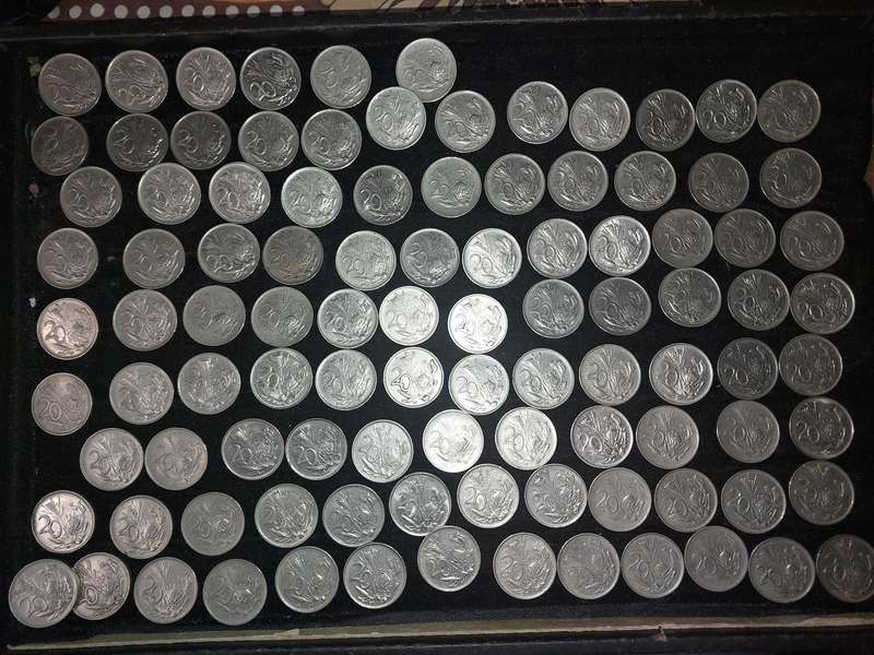 A VINTAGE COLLECTION OF(101) 20 CENT SOUTH AFRICAN COINS  SOLD AS IS