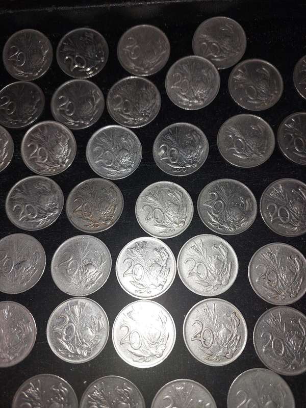 A VINTAGE COLLECTION OF(101) 20 CENT SOUTH AFRICAN COINS  SOLD AS IS