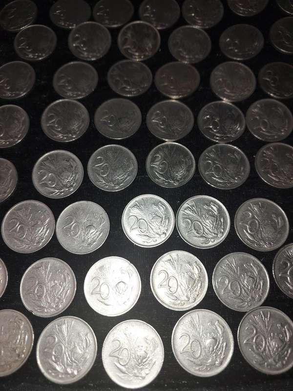 A VINTAGE COLLECTION OF(101) 20 CENT SOUTH AFRICAN COINS  SOLD AS IS
