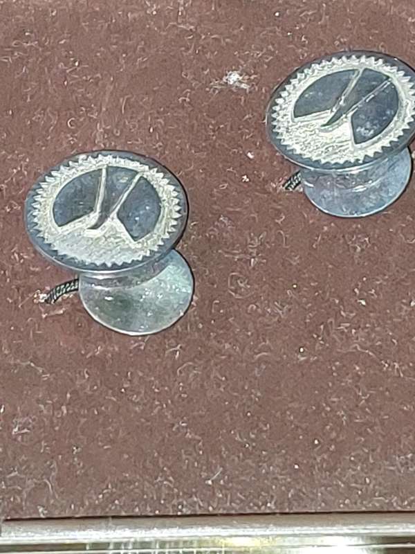 A RETIRED GENTLEMENS CUFFLINK COLLECTION SOLD AS IS