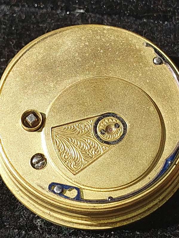 A VINTAGE AND ANTIQUE COLLECTION WATCH MACHINISMS SOLD AS IS