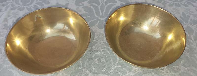 TWO ART DECOR BRASS PEANUT BOWLS SOLD AS IS R150