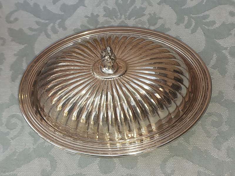 TWO VINTAGE VICTORIAN STYLE UTENSILS SOLD AS IS