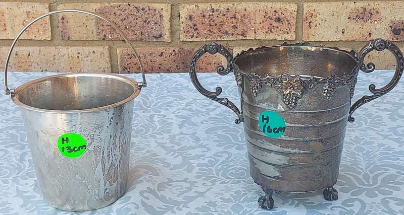 A COLLECTION OF TWO VINTAGE ICE BUCKETS SILVER PLATED SOLD AS IS
