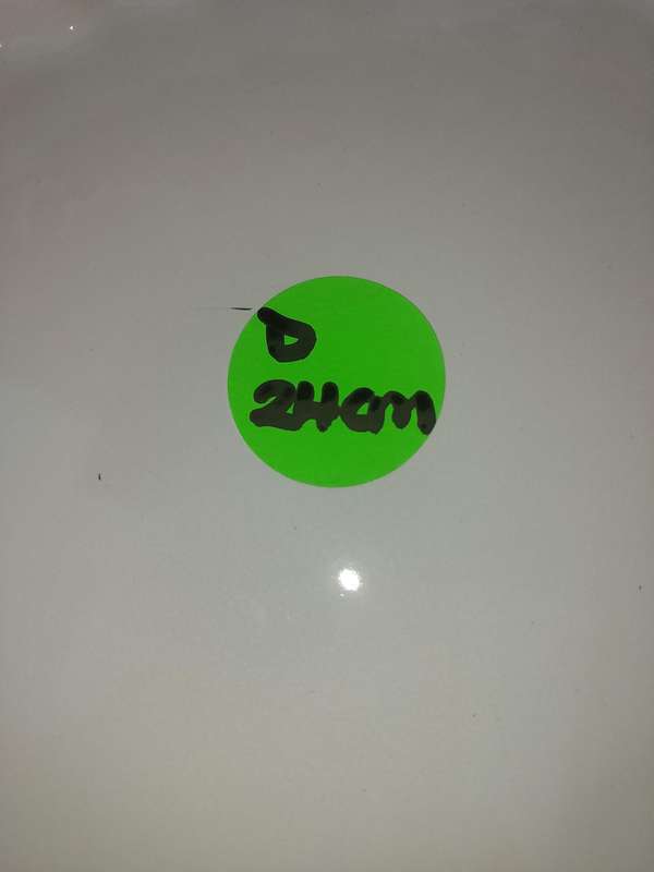 AN OVEN PROOF CERAMIC PORCELAIN TART PLATTER SOLD AS IS