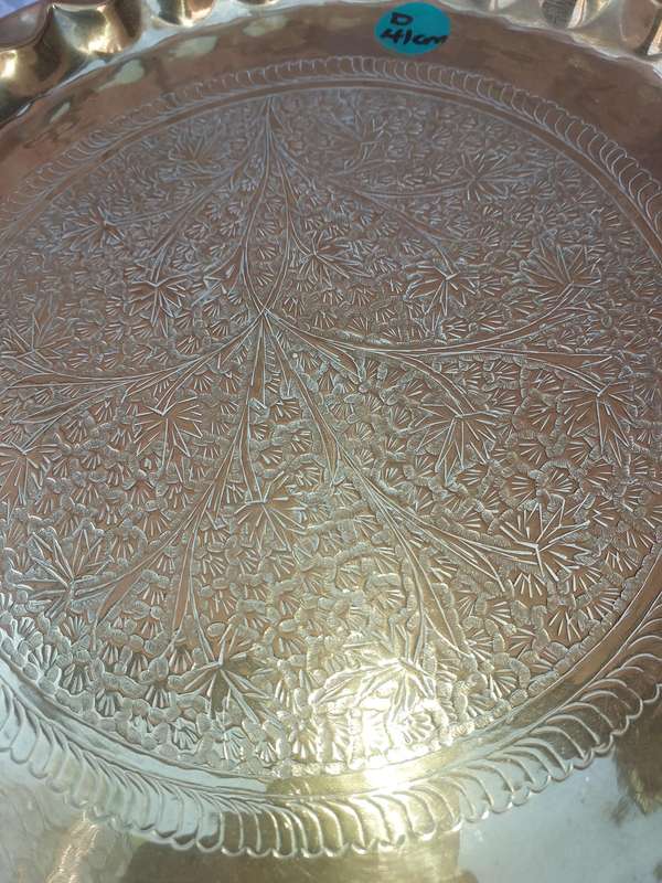 AN ART DECOR BRASS HAMMERED MORROCAN STYLE WALL PLAQUE SOLD AS IS
