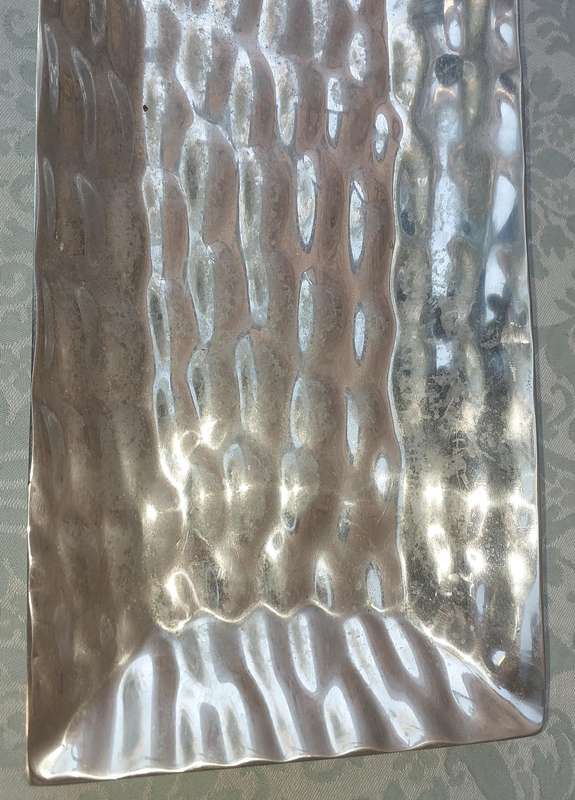 A SI COMO NO MEXICAN HAND CRAFTED PEWTER SERVING PLATTER SOLD AS IS