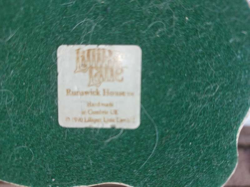 Lilliput Lane Runswick House sold as is