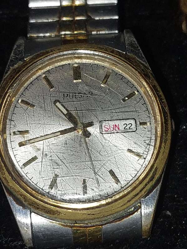 A VINTAGE JOBLOT QUALITY BRANDED LADIES WATCHES SOLD AS IS NOT TESTED