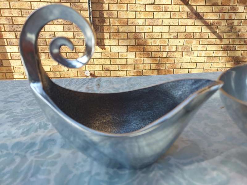 TWO CAROL BOYES STYLE PEWTEL SERVING BOWLS ART DECOR SOLD AS IS
