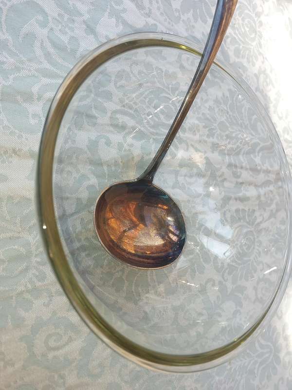 A VINTAGE TUREEN AND A GLASS INSERT BOWL WITH A LADEL SOLD AS IS