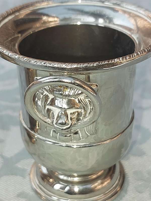A COLLECTION OF5 LION HEAD TOOTH PIK HOLDERS SOLD AS IS SILVER PLATED