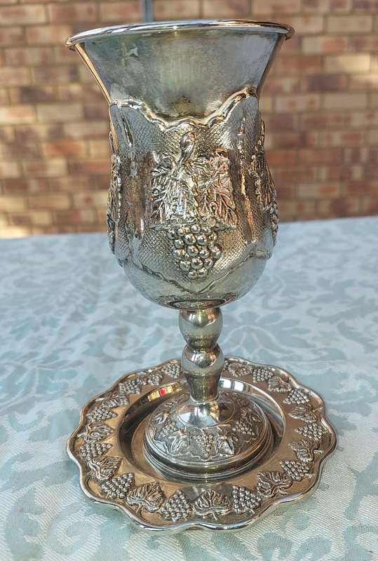 A LEGACY KIDDUSH GOBLET AND TRAY SILVER PLATED SOLD AS IS
