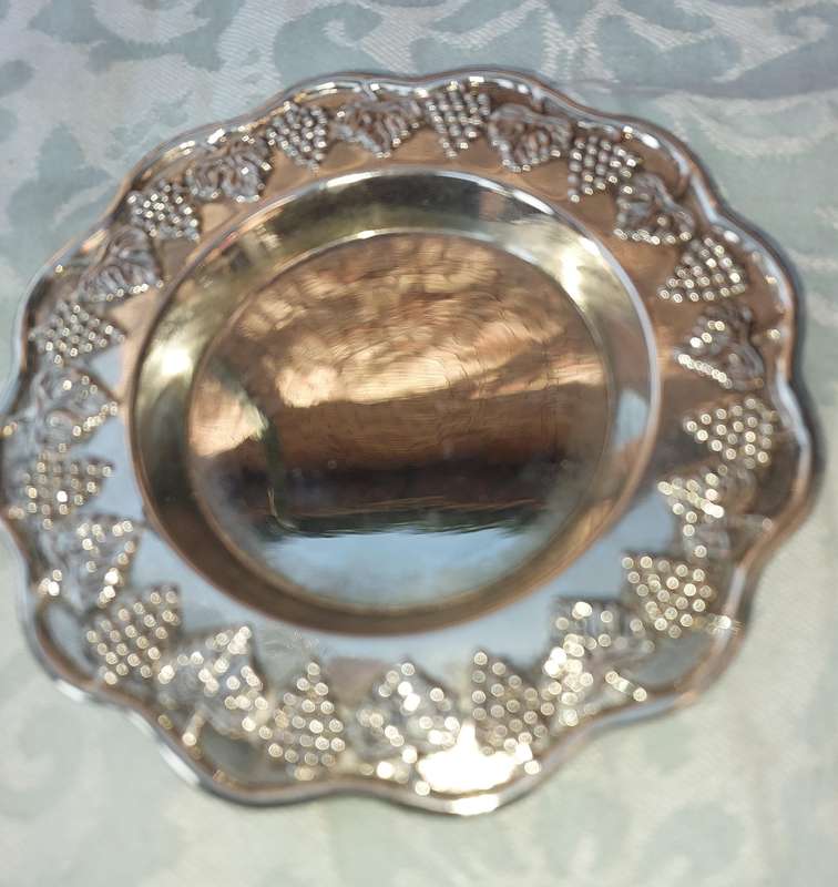 A LEGACY KIDDUSH GOBLET AND TRAY SILVER PLATED SOLD AS IS