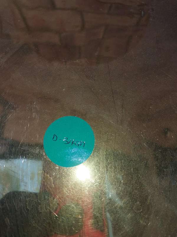A VINTAGE HAND MADE BRASS SERVING TRAY ARABIC STYLE SOLD AS IS