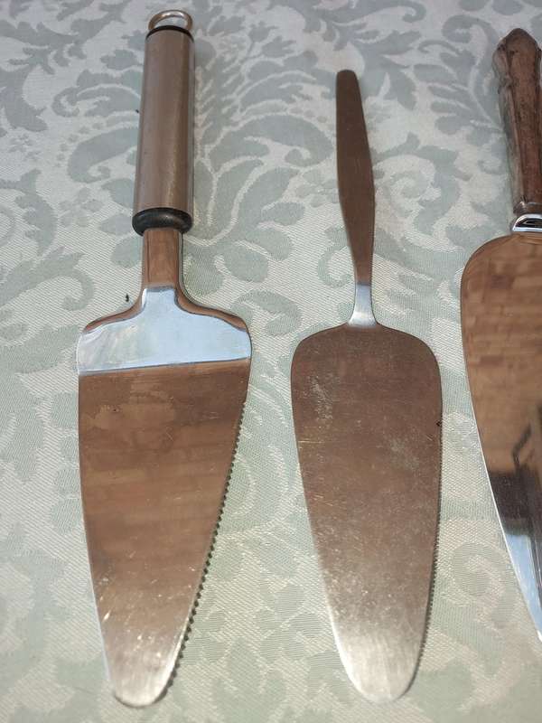 AN ENTIRE COLLECTION CAKE CUTTERS SOLD AS IS