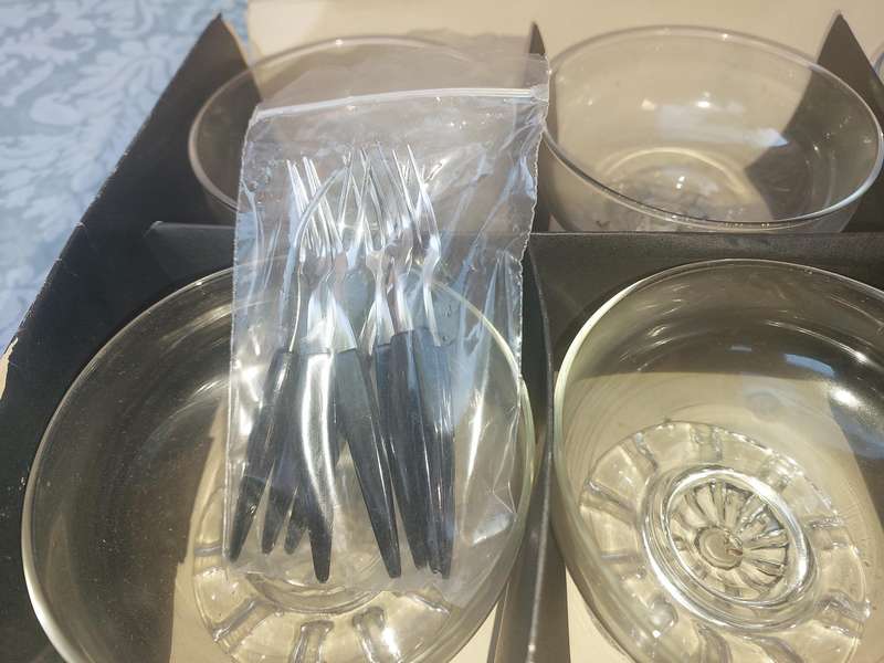 A GALAXY SEAFOOD OR DESERT GLASS SET WITH FORKS SOLD AS IS