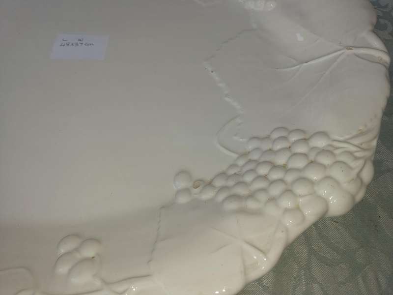 AN EXTRA LARGE PORCELAIN SERVING PLATTER WITH FRUIT DESIGN SOLD AS IS