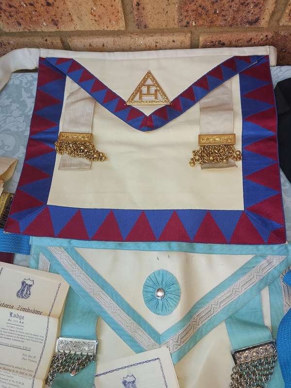 A COLLECTION OF MAISONIC RAGALIA AND BOOKS ,THE LODGE, SOLD AS IS