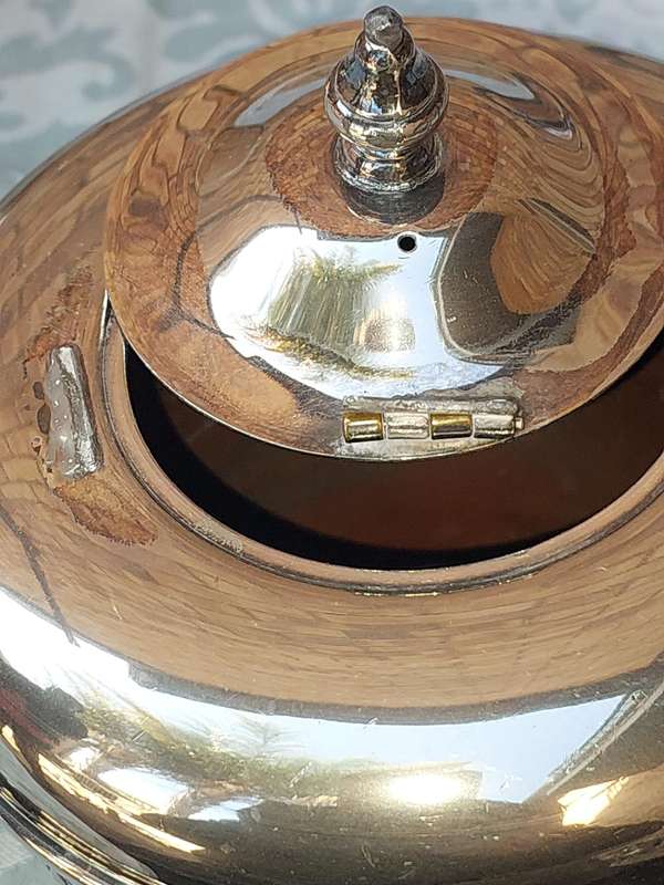 A VINTAGE BLANK VIKING PLATE MADE IN CANADA EM.ESS  EP ON COPPER TEA JUG SET WITH ONE JUG HANDLE LOO