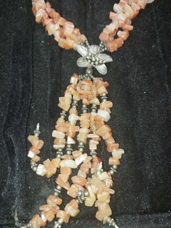 A QUALITY COLLECTION COSTUME NECKACES SOLD AS IS