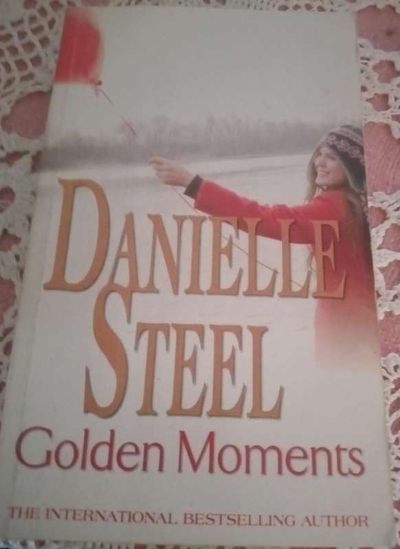 Golden Moments Danielle Steel
