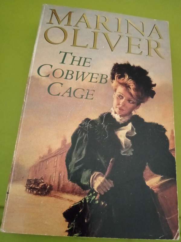 The Cobweb Cage M Oliver & Your Cheating Heart E Gilchrist