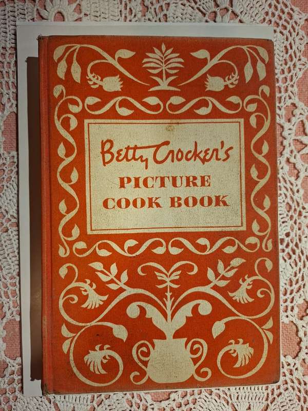 Betty Crocker's Picture Cook Book