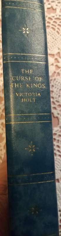 The Curse of The Kings Victoria Holt