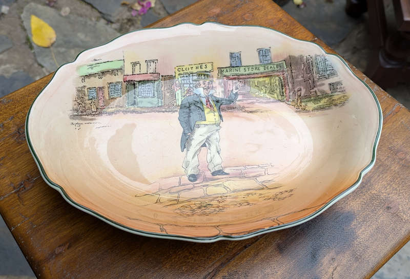 Royal Doulton Dickens Ware Porcelain Bowl / Dish.
