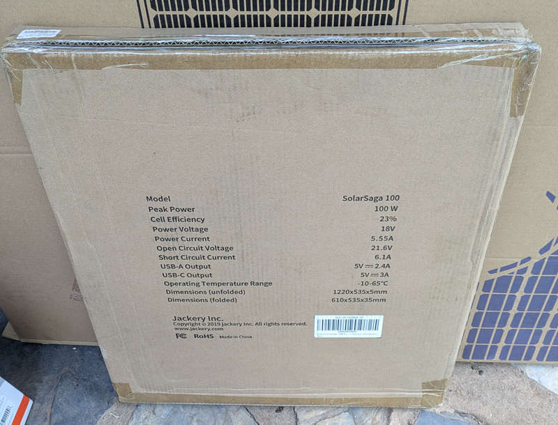 Jackery 1000w solar generator with 100W portable solar panel brand new.
