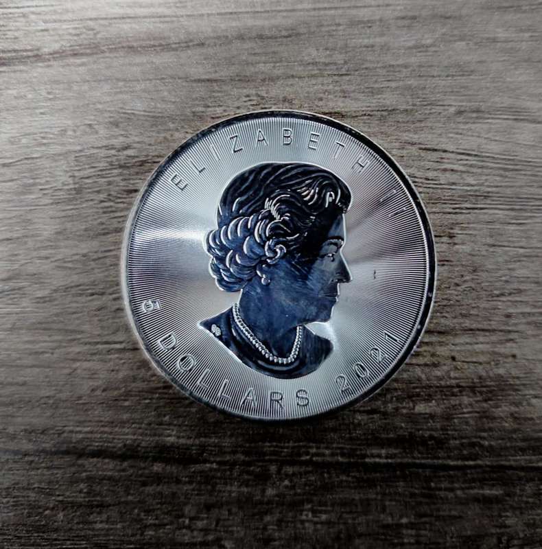 1oz Silver Canada coin. 2021